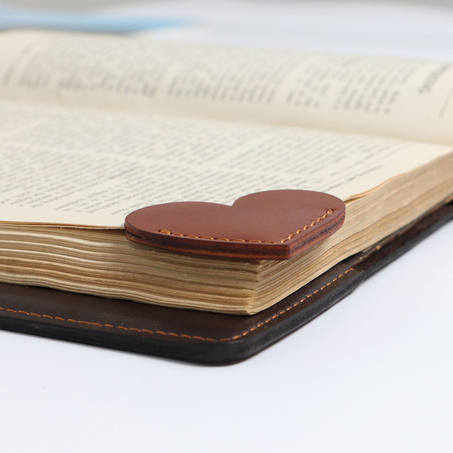 Herzförmiges Ecklesezeichen, personalisierte Geschenke