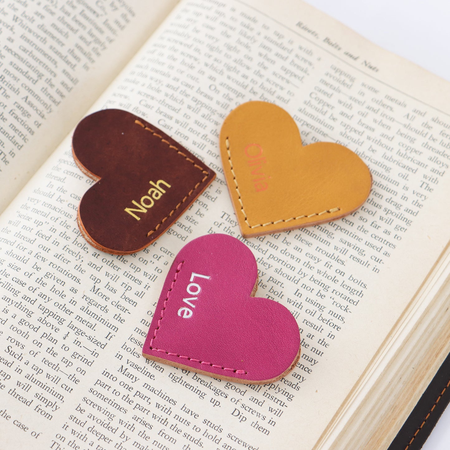 Herzförmiges Ecklesezeichen, personalisierte Geschenke